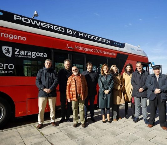 Zaragoza autobús híbrido línea del aeropuerto 1